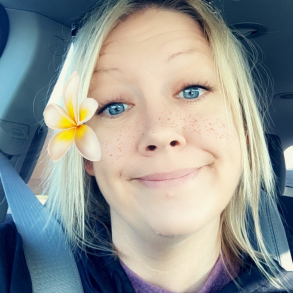 Meet your Posher, Tiffany